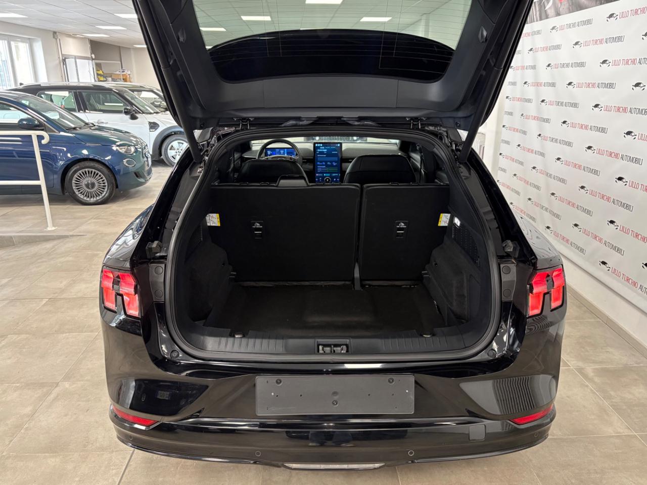 FORD Mustang Mach-E Extended Range 294 CV - 22