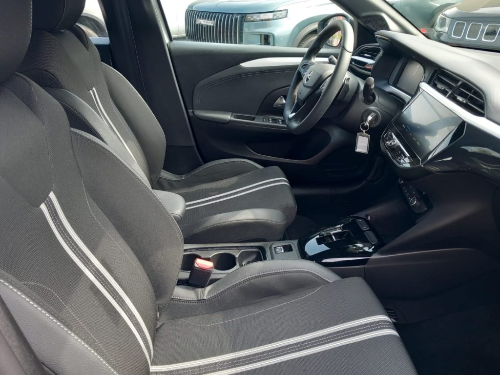 OPEL Corsa Hybrid 100 CV aut. GS - 16