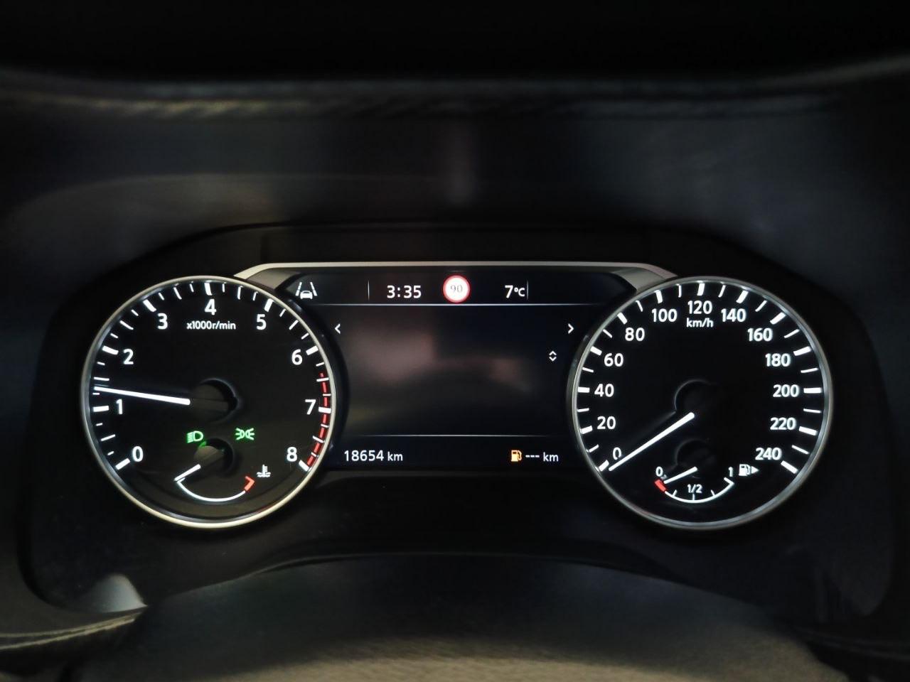 NISSAN Juke 1.0 DIG-T 114 CV Acenta - 11