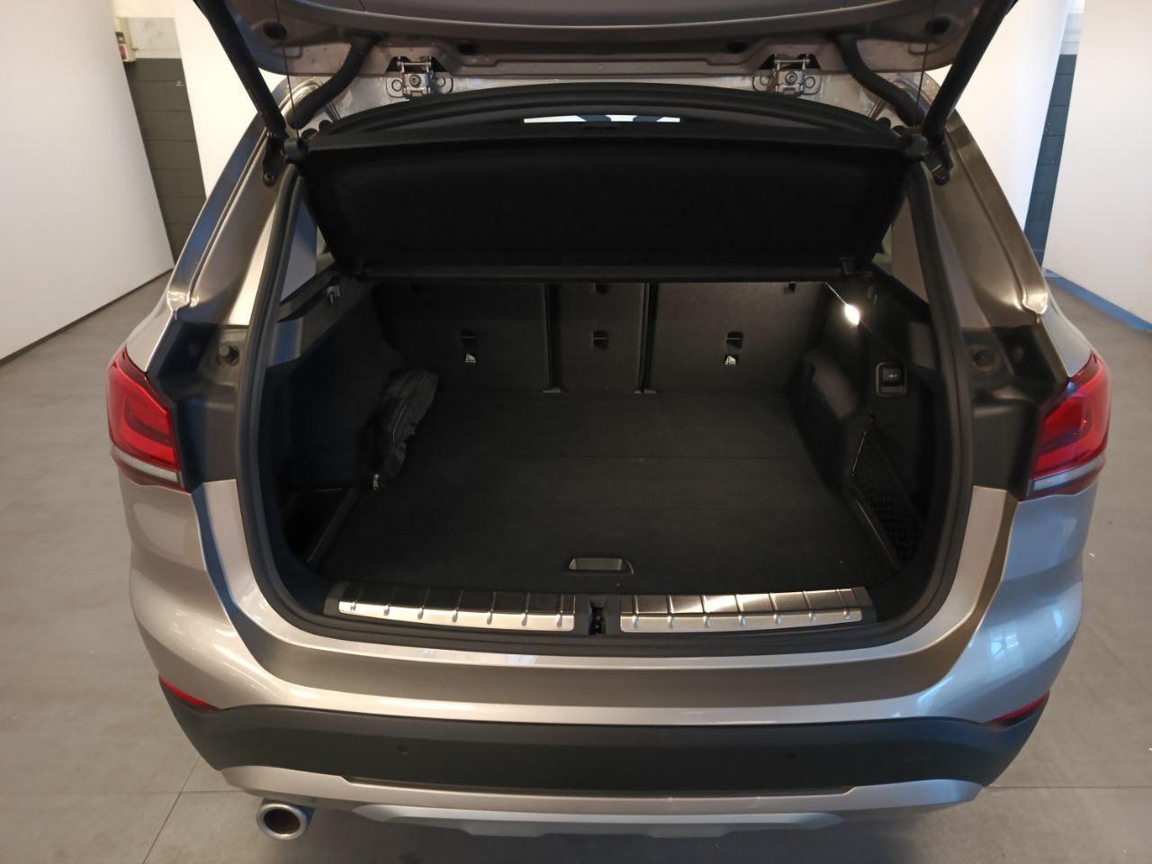 BMW X1 sDrive18i xLine Plus - 10