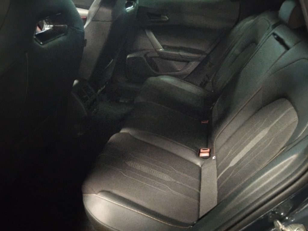 CUPRA Formentor 2.0 TDI 4Drive DSG 19 VIDEO - 20