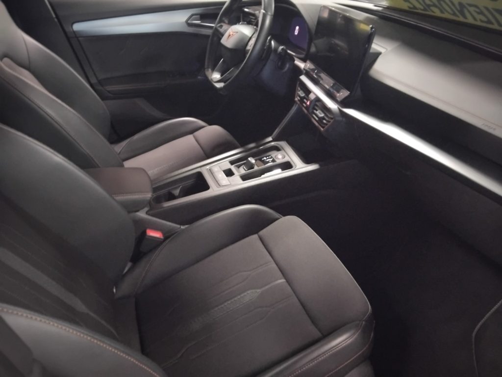 CUPRA Formentor 2.0 TDI 4Drive DSG 19 VIDEO - 25