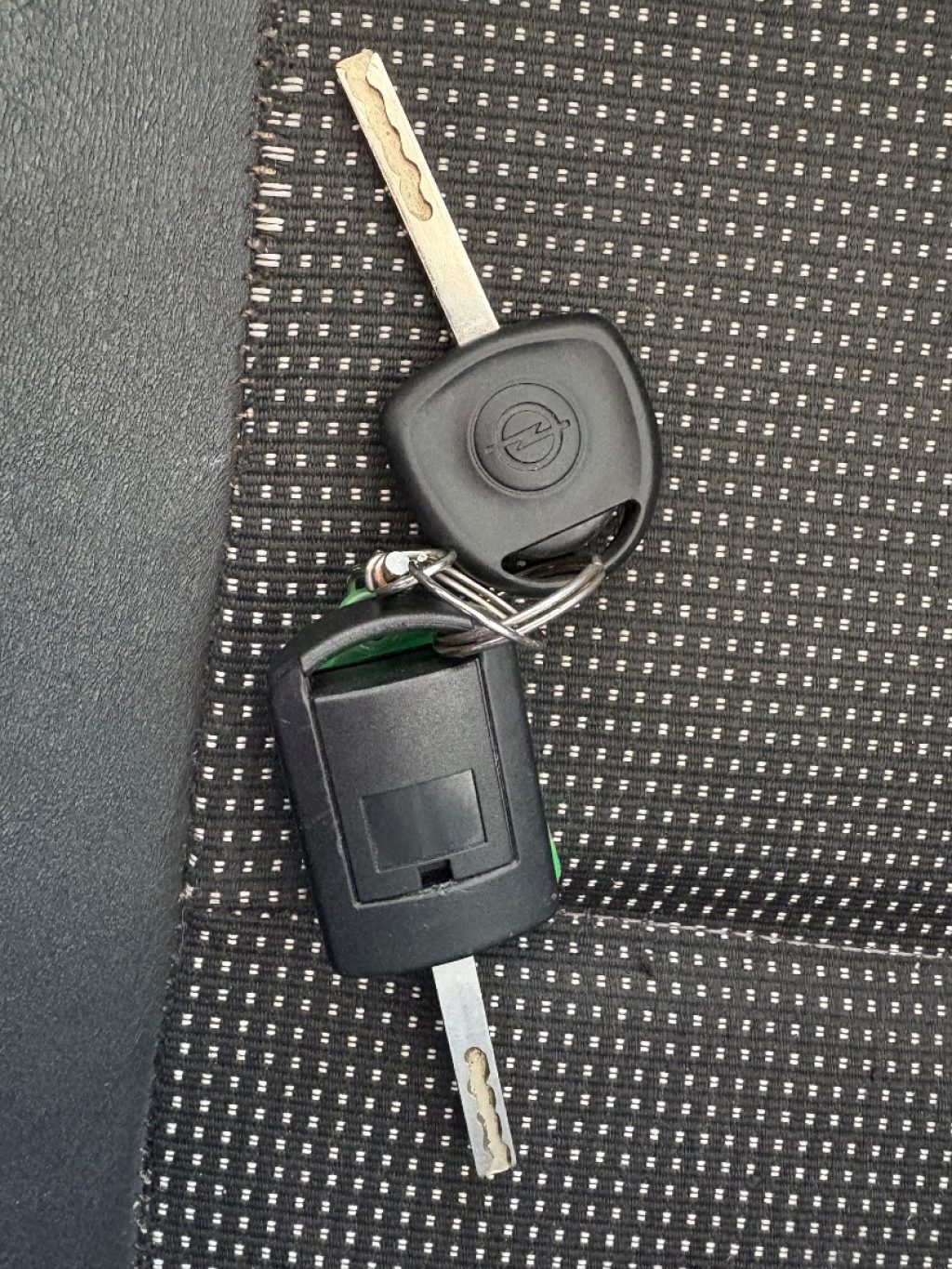 OPEL Tigra TwinTop CABRIO 1.4 16V OK NEOP. CERCHI E FARI FEND - 30