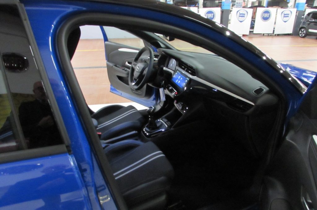 OPEL Corsa 1.2 100 CV GS KM ZERO - 13