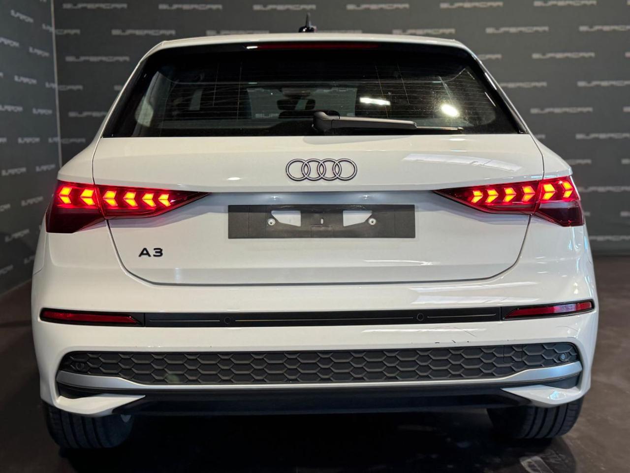 AUDI A3 SPB 30 TFSI S tronic - 4