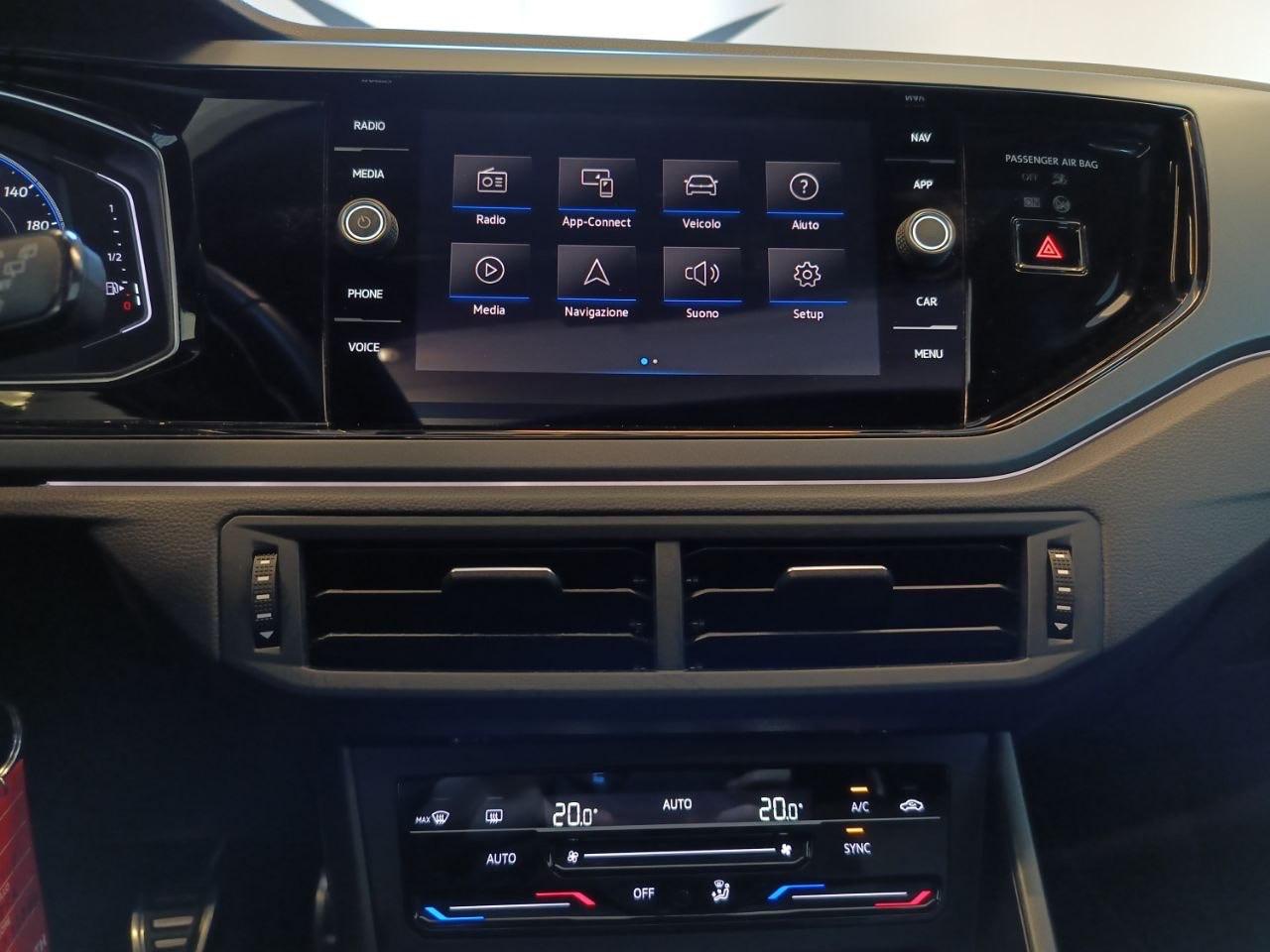 VOLKSWAGEN Taigo 1.0 TSI 110 CV R-Line - 13