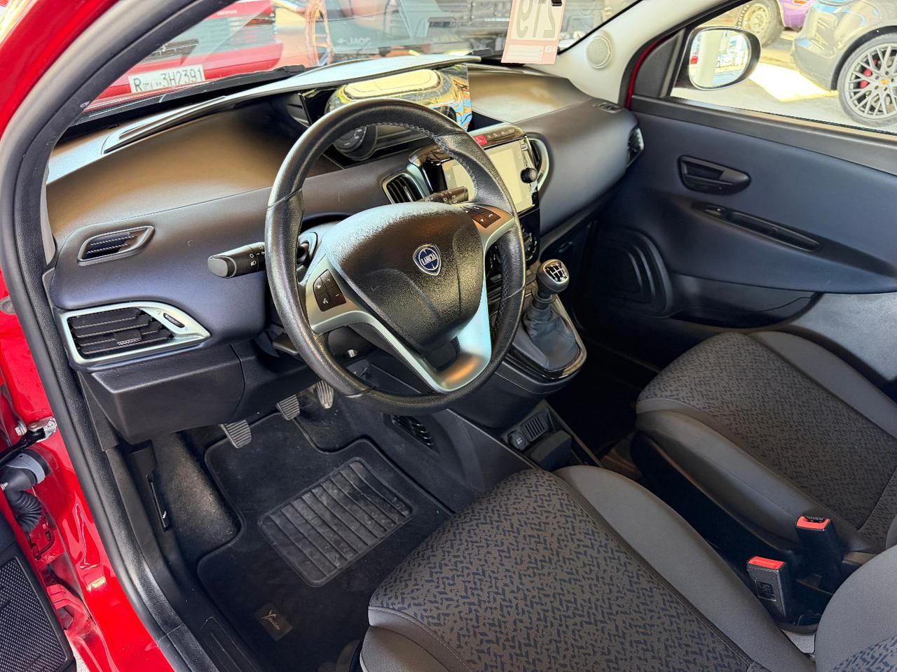 LANCIA Ypsilon 1.0 FireFly 5 porte S&S Hybrid Gold - 8