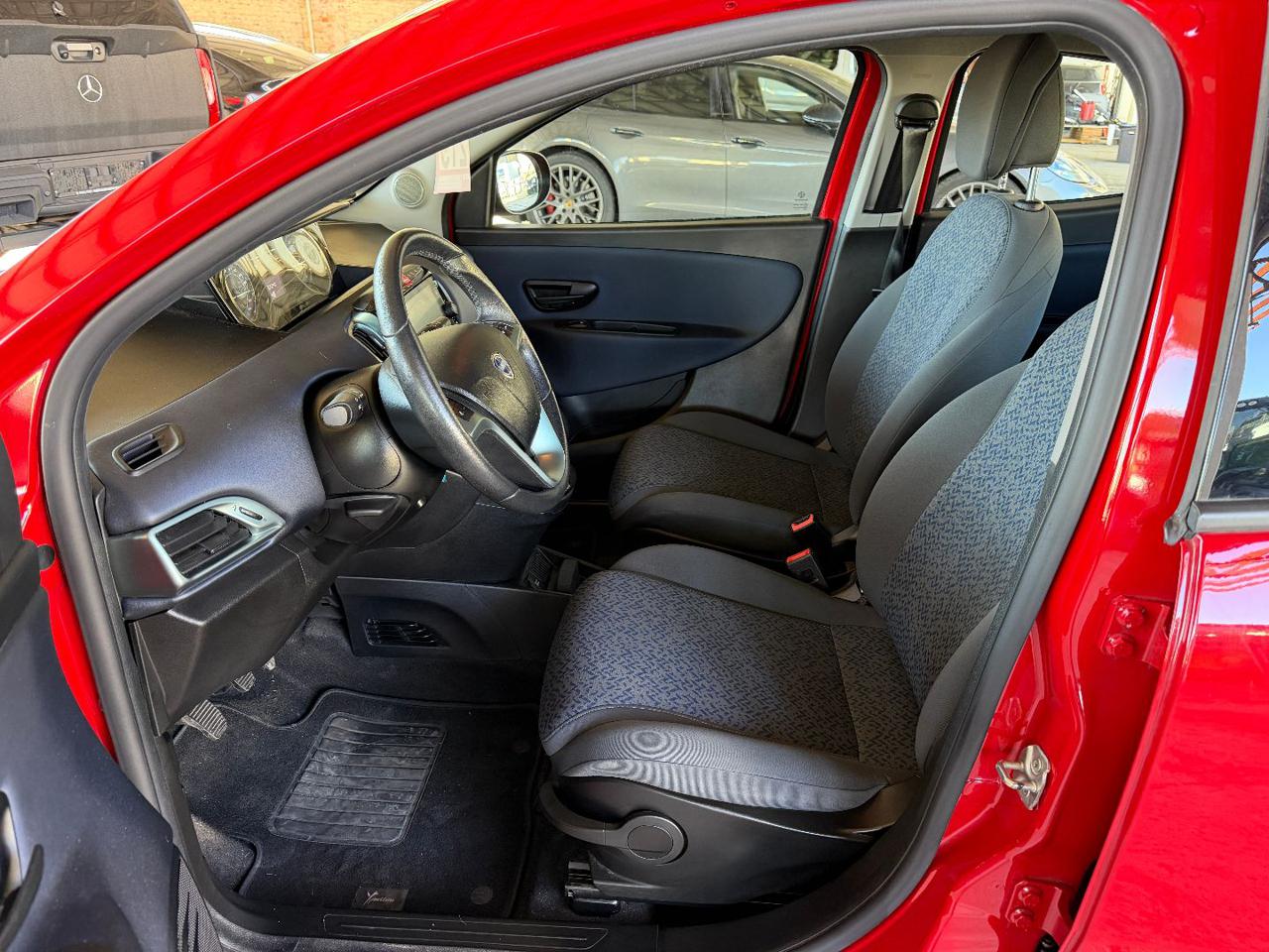 LANCIA Ypsilon 1.0 FireFly 5 porte S&S Hybrid Gold - 9