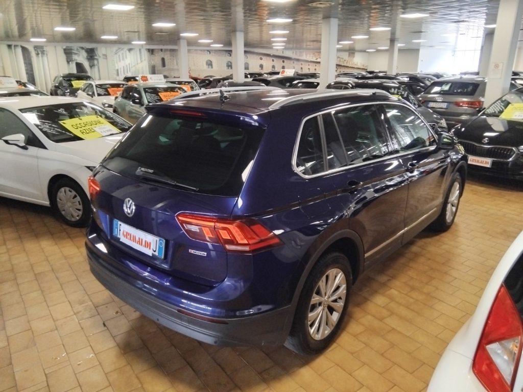 VOLKSWAGEN Tiguan 2.0 TDI SCR DSG 4MOTION Business - 7