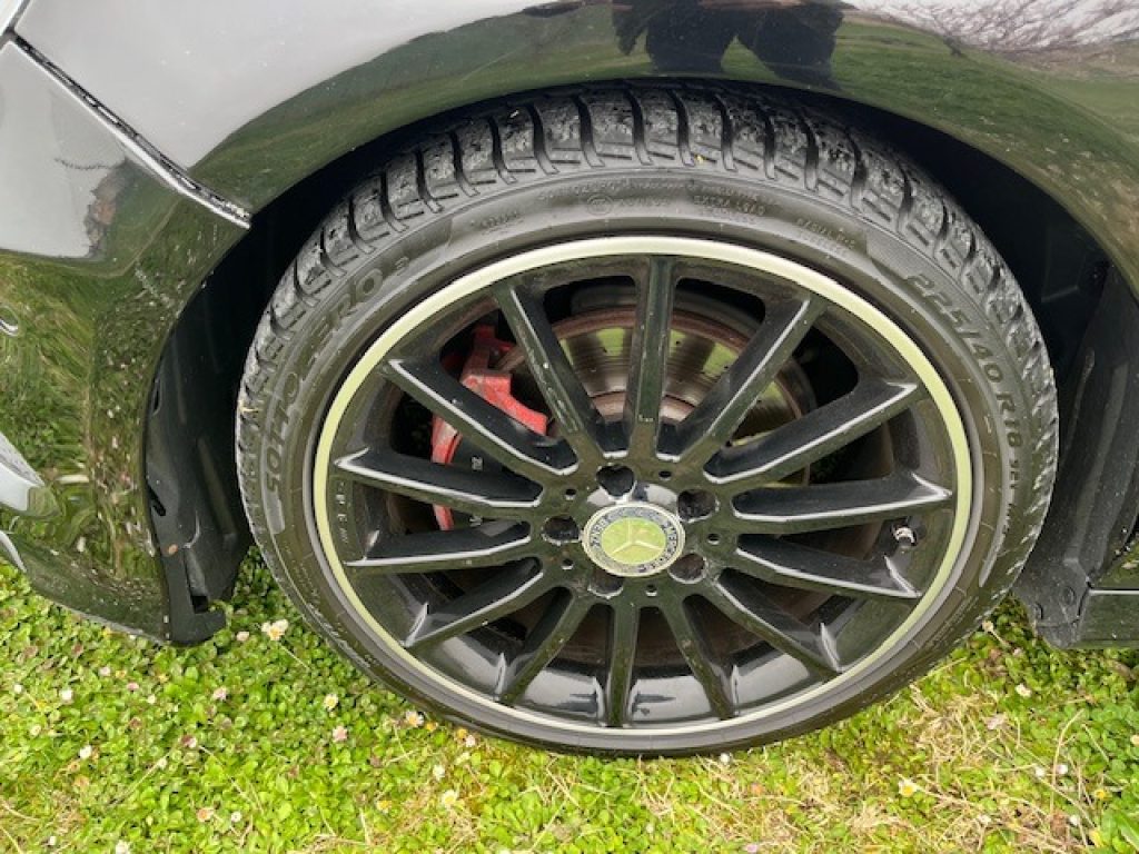 MERCEDES-BENZ A 160 d Premium - 4