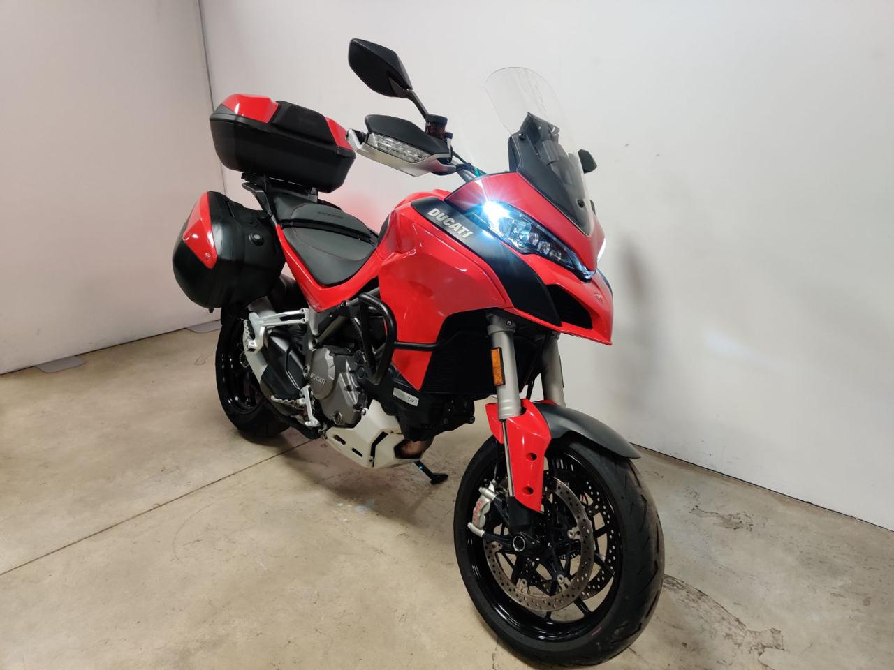 DUCATI Multistrada 1260 S RED - 2