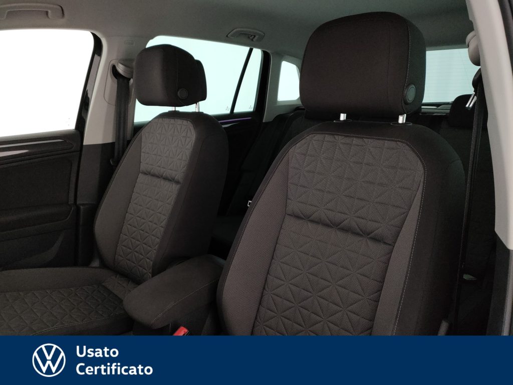 VOLKSWAGEN Tiguan 2.0 tdi life 150cv dsg - 8