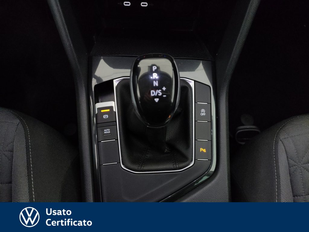 VOLKSWAGEN Tiguan 2.0 tdi life 150cv dsg - 17