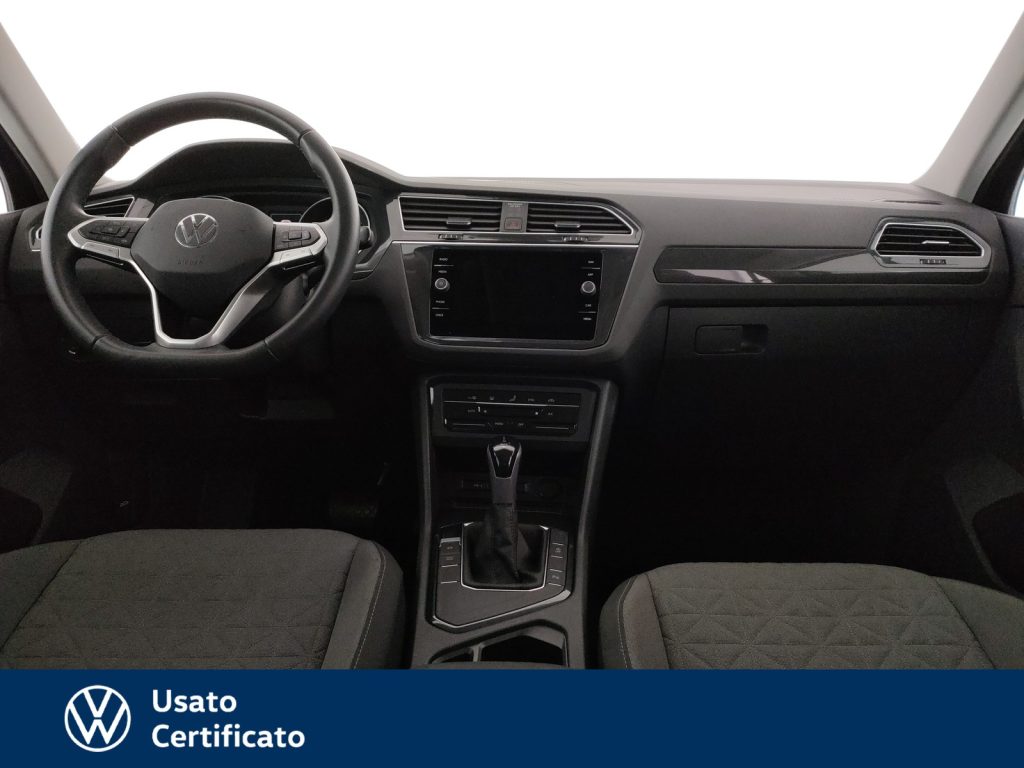 VOLKSWAGEN Tiguan 2.0 tdi life 150cv dsg - 22