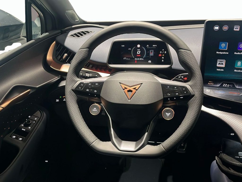 CUPRA Tavascan 77kwh endurance immersive rwd - 9