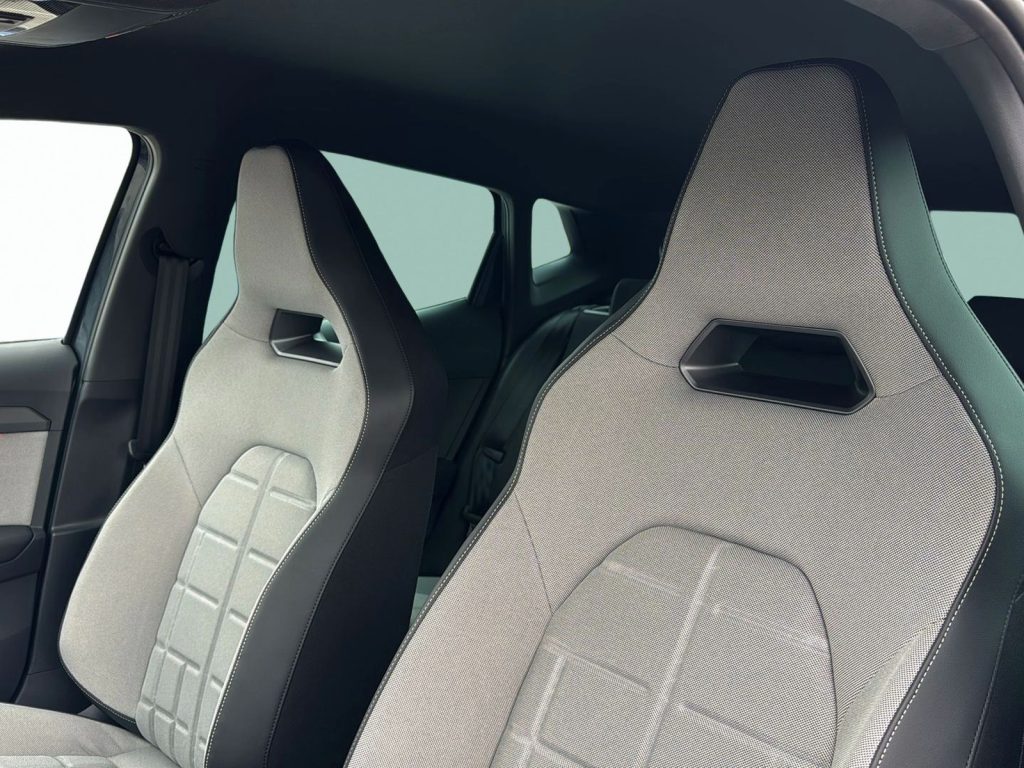 SEAT Ibiza 1.0 ecotsi fr 95cv - 9