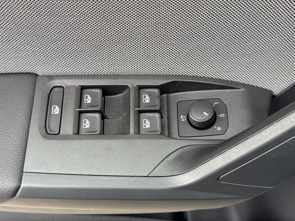 SEAT Ibiza 1.0 ecotsi fr 95cv - 12