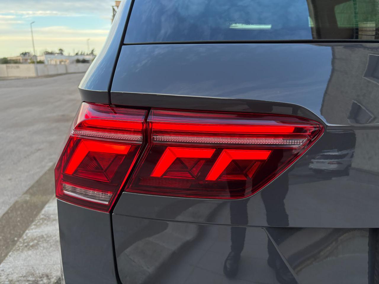 VOLKSWAGEN Tiguan 2.0 TDI 150 CV SCR DSG Elegance VIRTUAL - 36