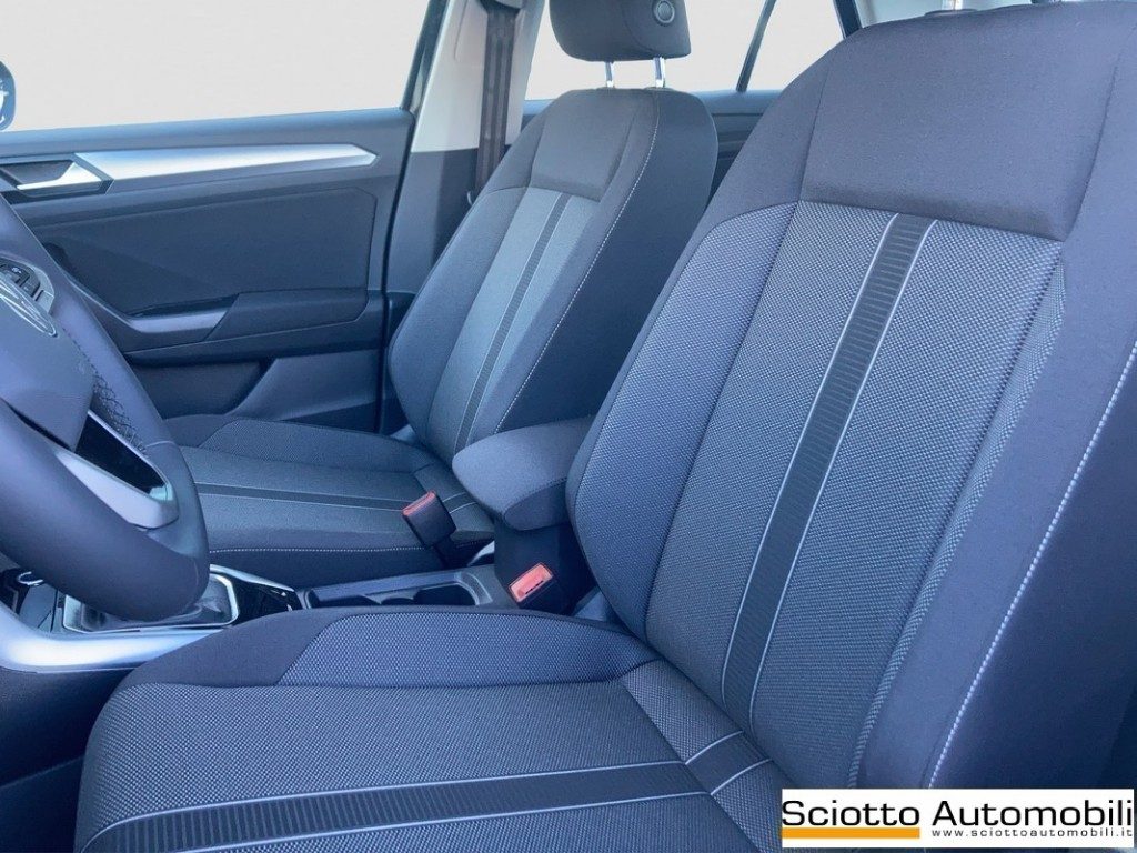 VOLKSWAGEN T-Roc 1.5 TSI ACT DSG Life - 9