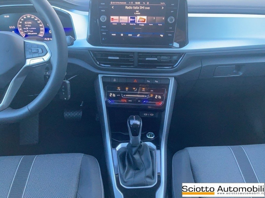 VOLKSWAGEN T-Roc 1.5 TSI ACT DSG Life - 15