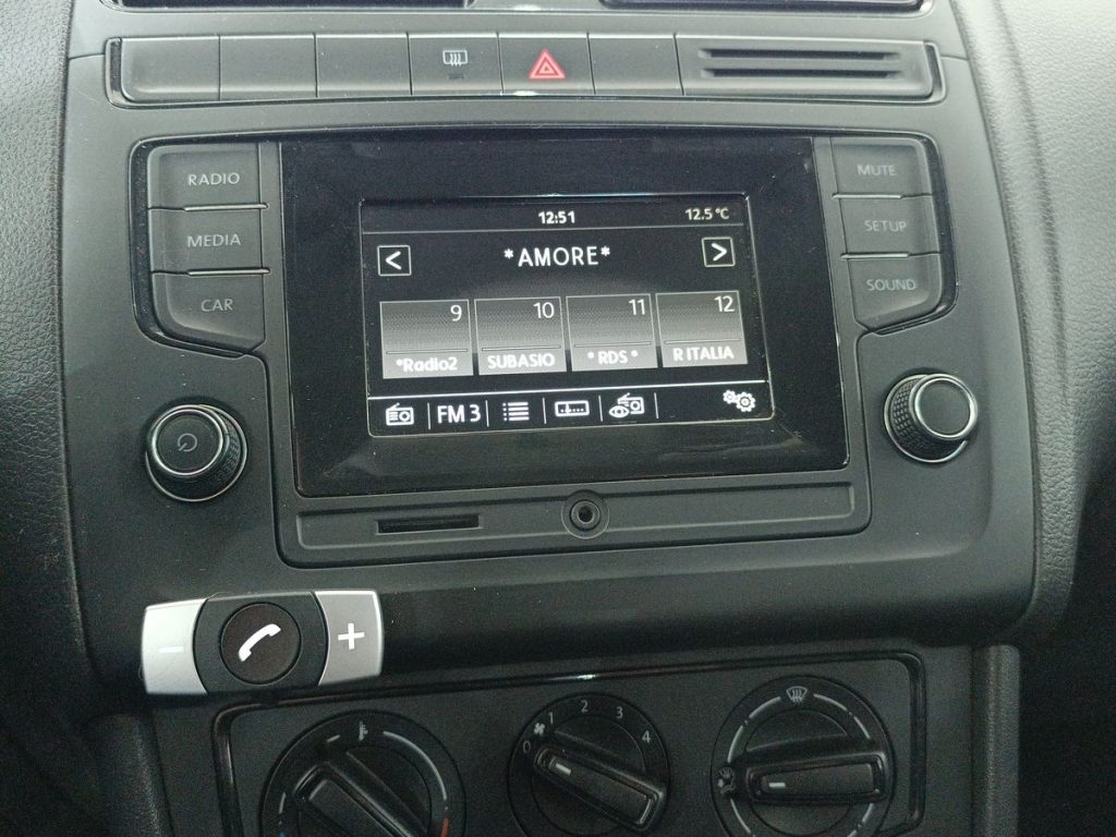 VOLKSWAGEN Polo 1.0 MPI 5p. Trendline - 16