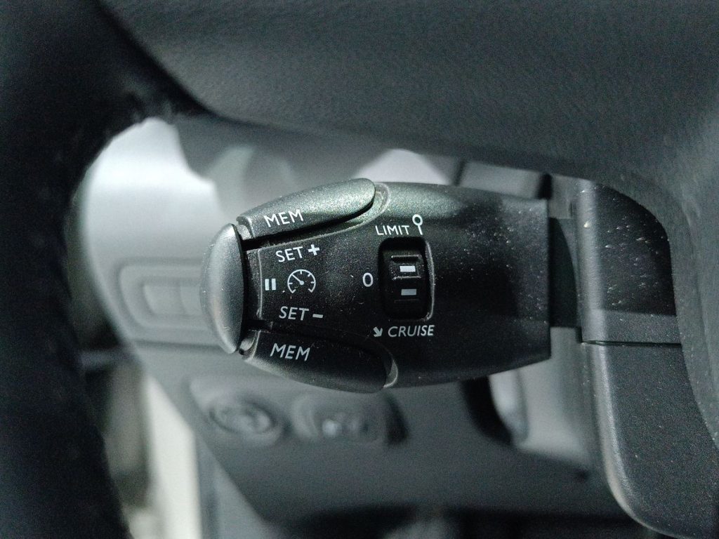 CITROEN C3 Aircross BlueHDi 120 S&S EAT6 Shine Pack - 20