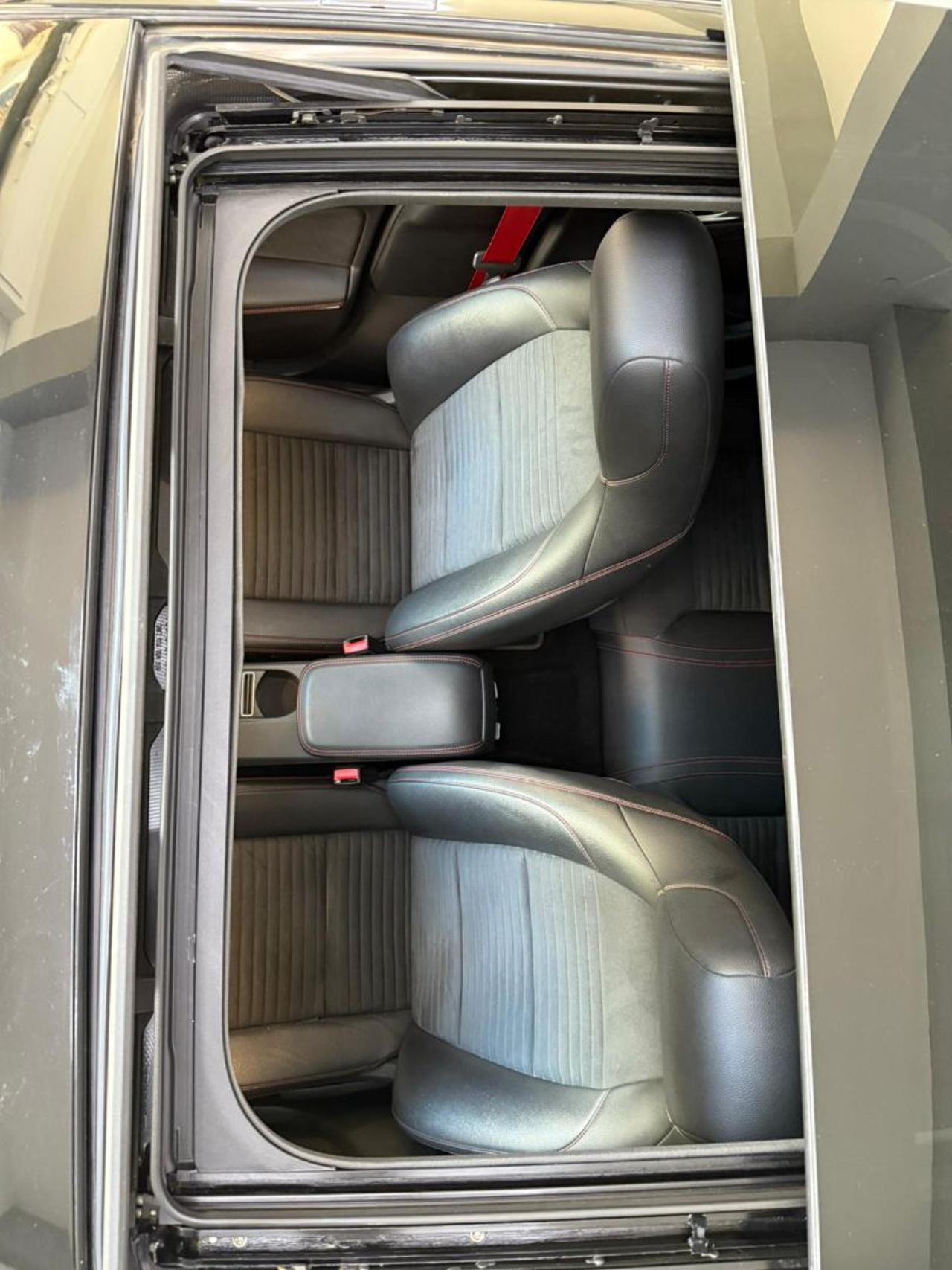 MERCEDES-BENZ A 250 4Matic Automatic Premium - 33