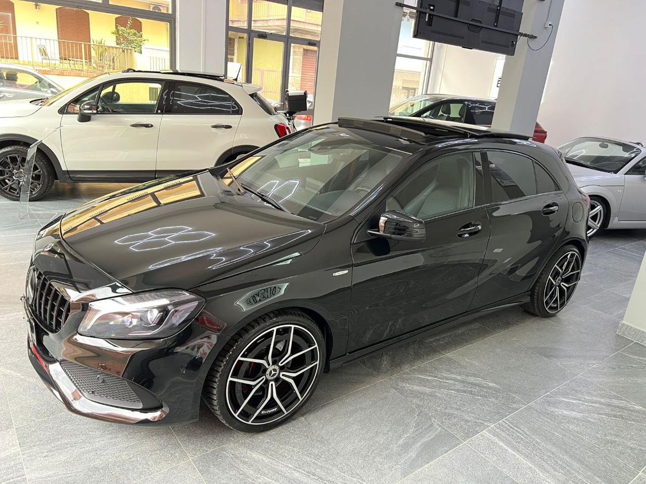 MERCEDES-BENZ A 250 4Matic Automatic Premium - 17