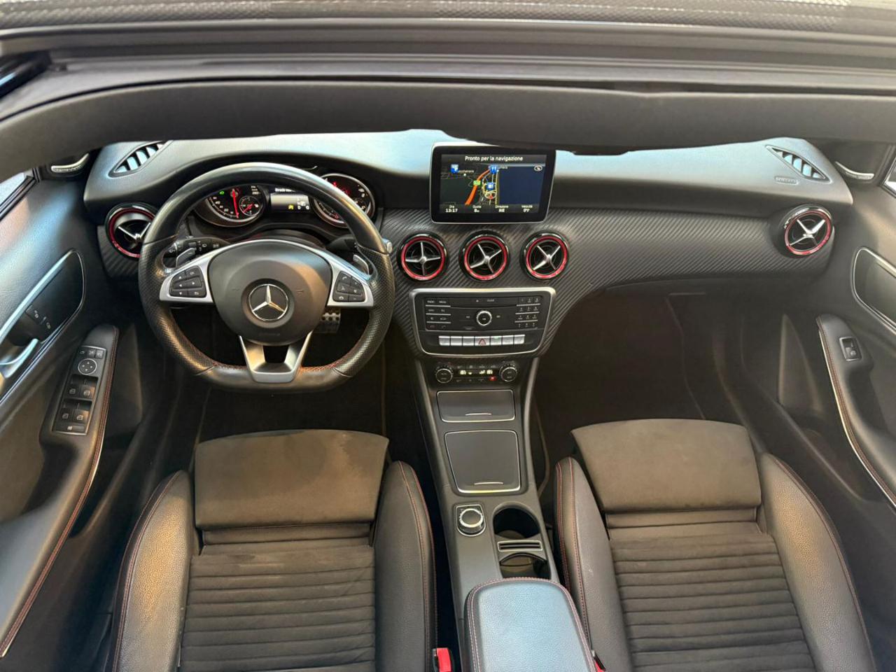 MERCEDES-BENZ A 250 4Matic Automatic Premium - 21