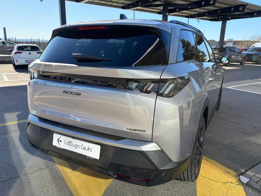 PEUGEOT 5008 Hybrid 145 e-DCS6 Allure - 6