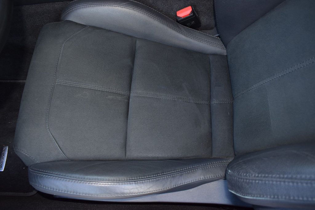 JAGUAR F-Type 2.0 aut. Coupé R-Dynamic BLACK - 16