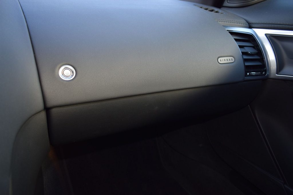 JAGUAR F-Type 2.0 aut. Coupé R-Dynamic BLACK - 14