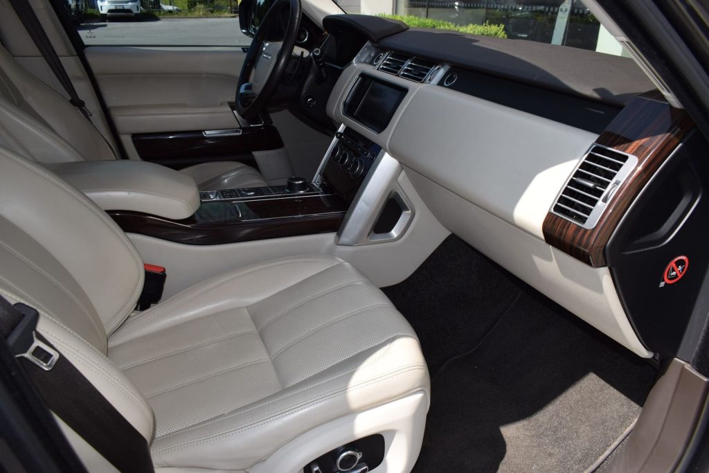 LAND ROVER Range Rover 4.4 SDV8 Vogue - 15