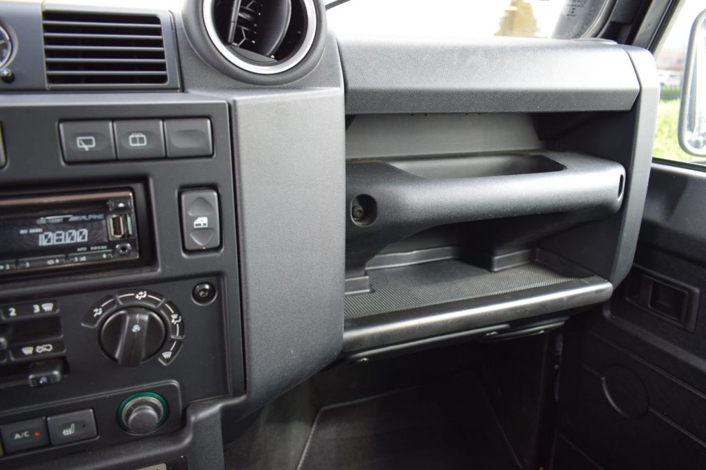 LAND ROVER Defender Defender 110 2.2 TD4 Station Wagon E N1 - 12