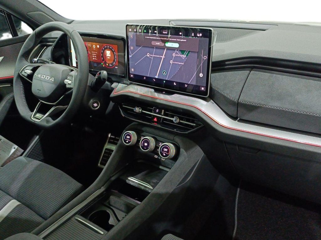 SKODA Kodiaq 2.0 TDI DSG 7 posti Sportline 130 Edition - 9