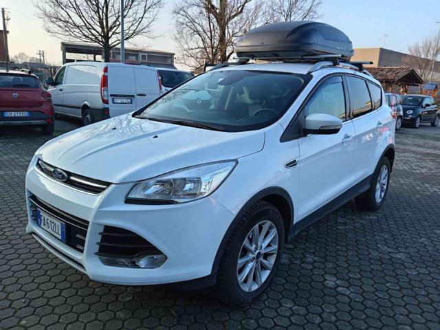 FORD Kuga Bianco pastello