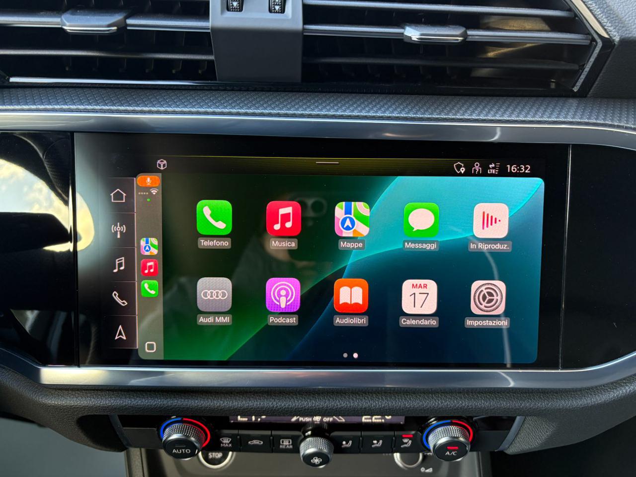 AUDI Q3 SPB Sportback 35 2.0 TDI S tronic S line plus - 33