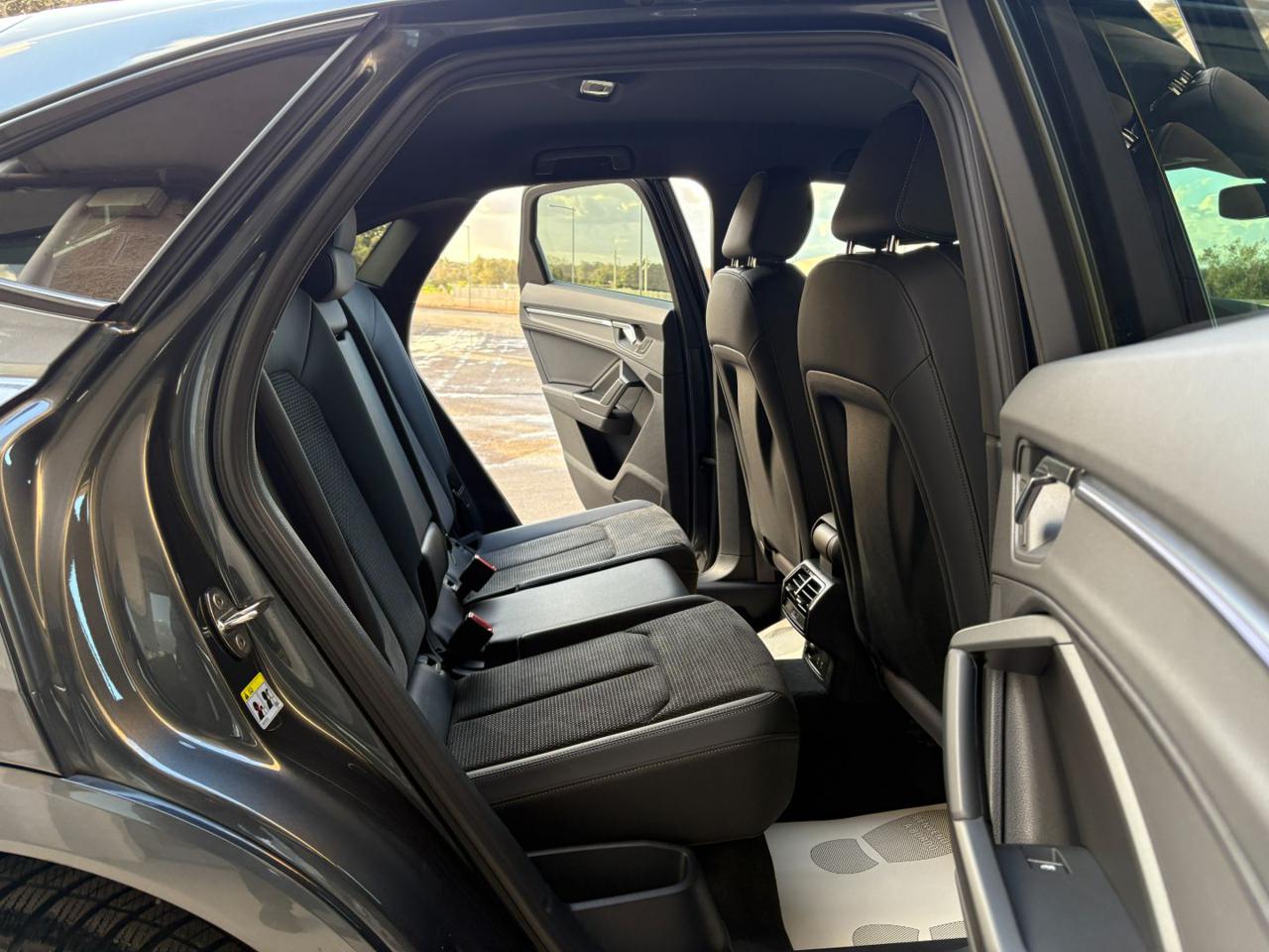 AUDI Q3 SPB Sportback 35 2.0 TDI S tronic S line plus - 11