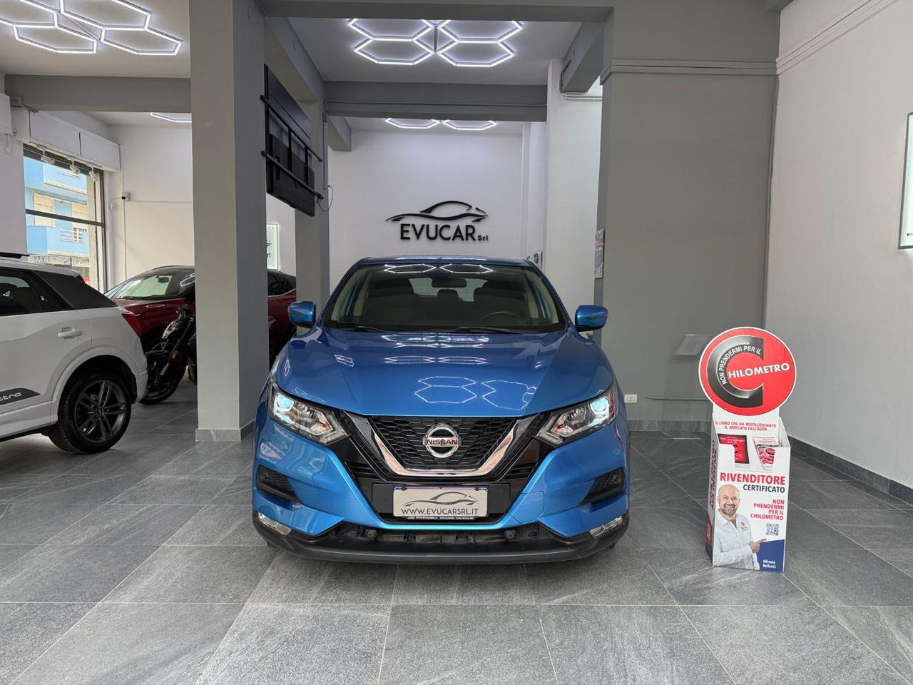 NISSAN Qashqai 1.5 dCi Visia - 2