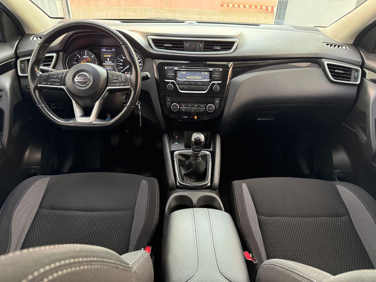 NISSAN Qashqai 1.5 dCi Visia - 21