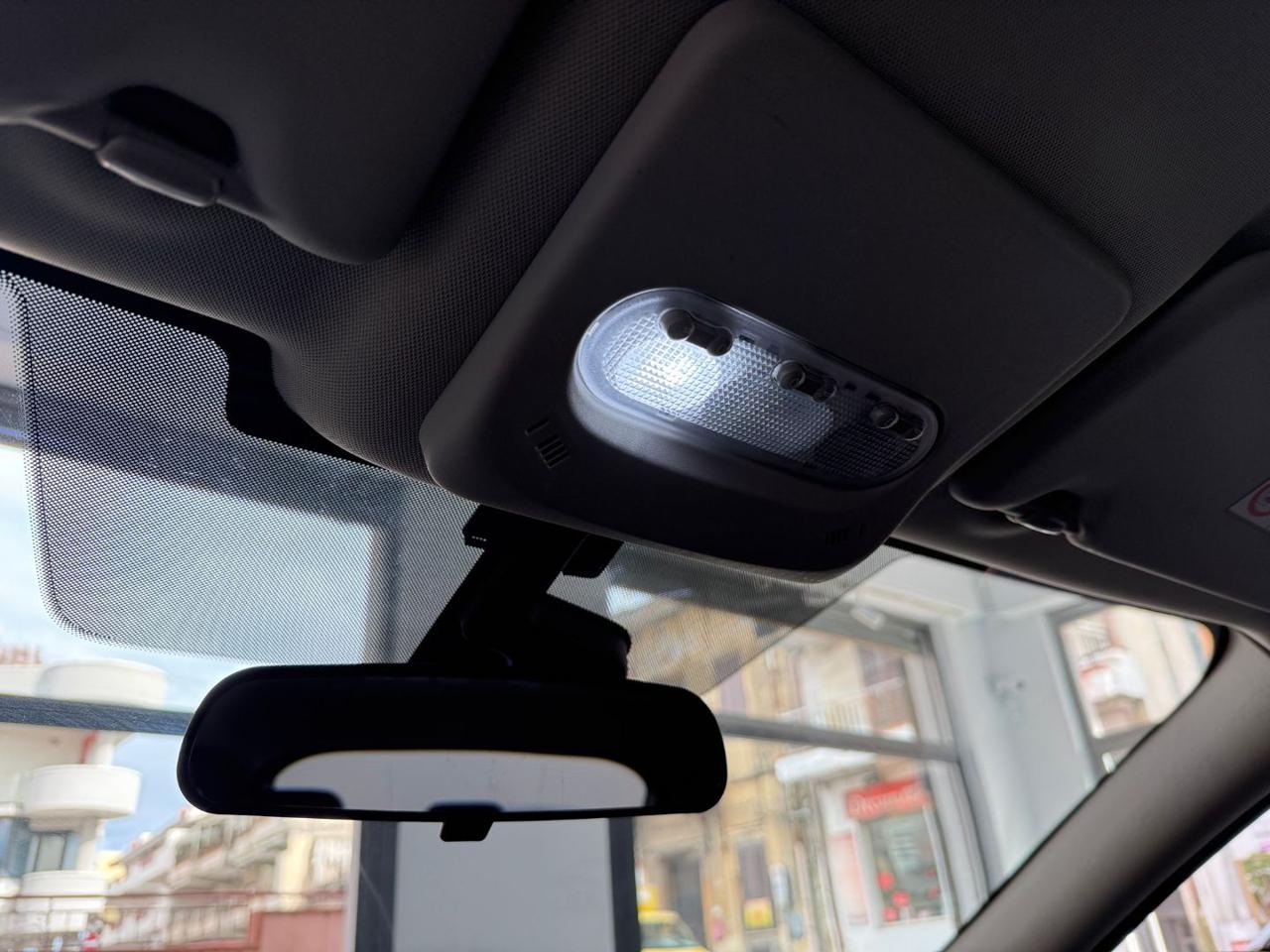 NISSAN Qashqai 1.5 dCi Visia - 36