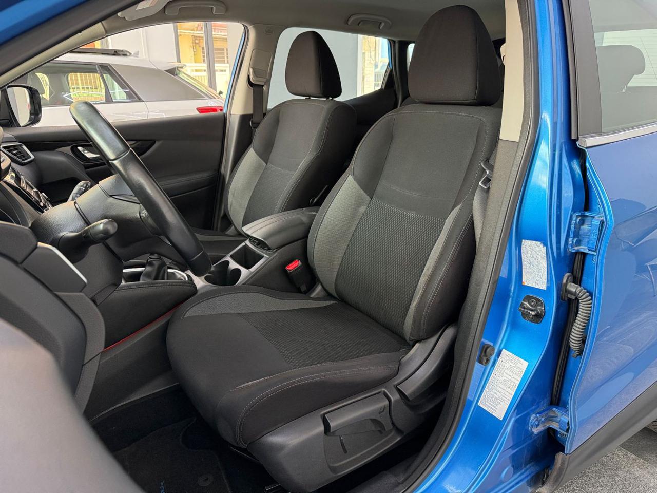 NISSAN Qashqai 1.5 dCi Visia - 22