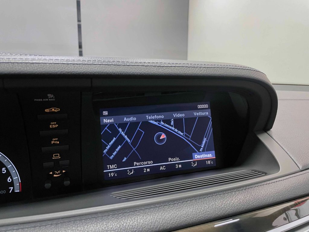 MERCEDES-BENZ CL 500 COUPE SPORT AUTO - 24