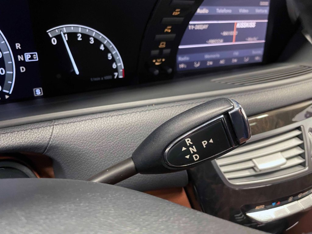 MERCEDES-BENZ CL 500 COUPE SPORT AUTO - 29