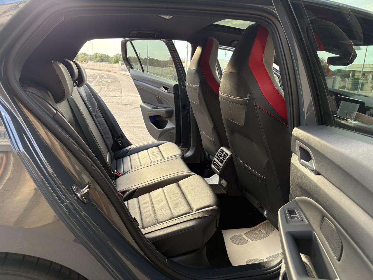 VOLKSWAGEN Golf 2.0 TSI GTI DSG TETTO-LED-PELLE-CERCHI 19 R. - 13