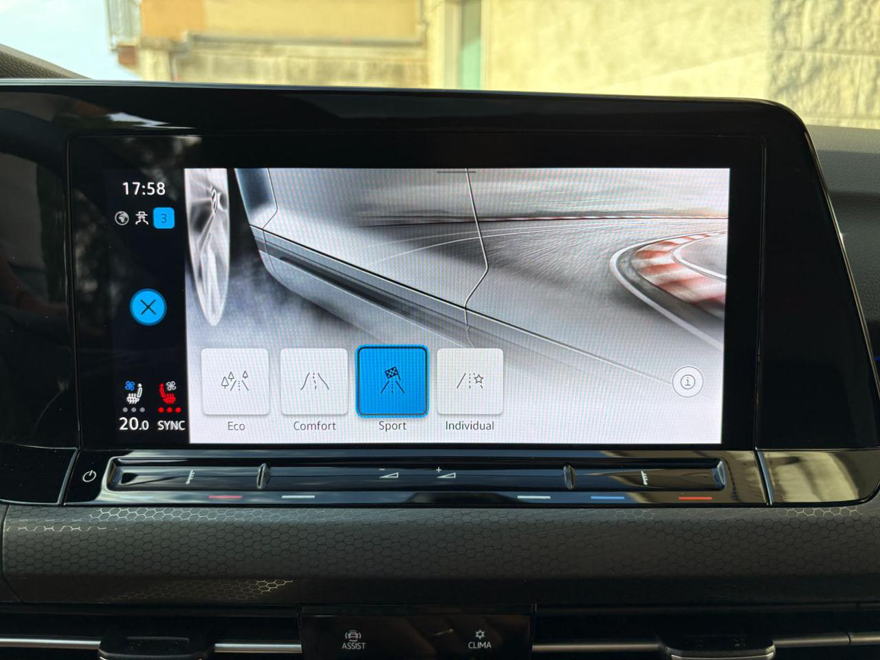 VOLKSWAGEN Golf 2.0 TSI GTI DSG TETTO-LED-PELLE-CERCHI 19 R. - 30