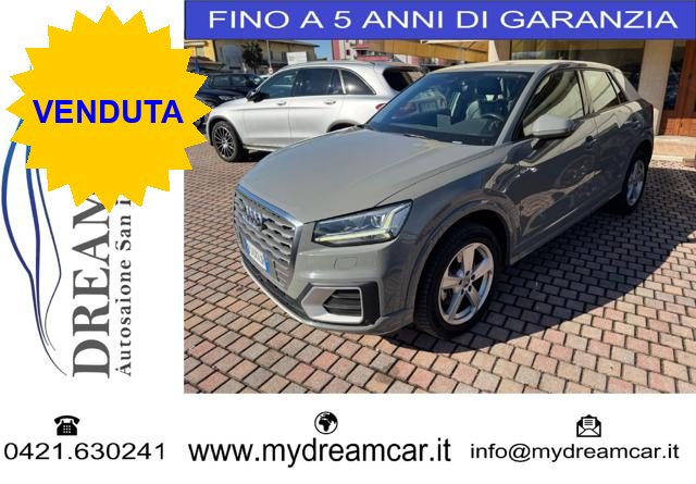 AUDI Q2 Grigio metallizzato