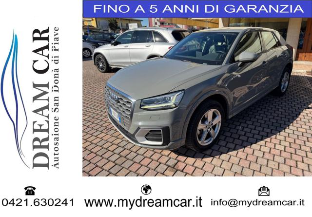 AUDI Q2 Grigio metallizzato