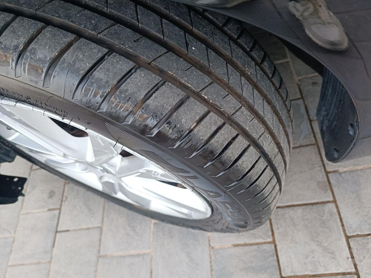 HYUNDAI i30 Wagon 1.6 CRDi Comfort - 28