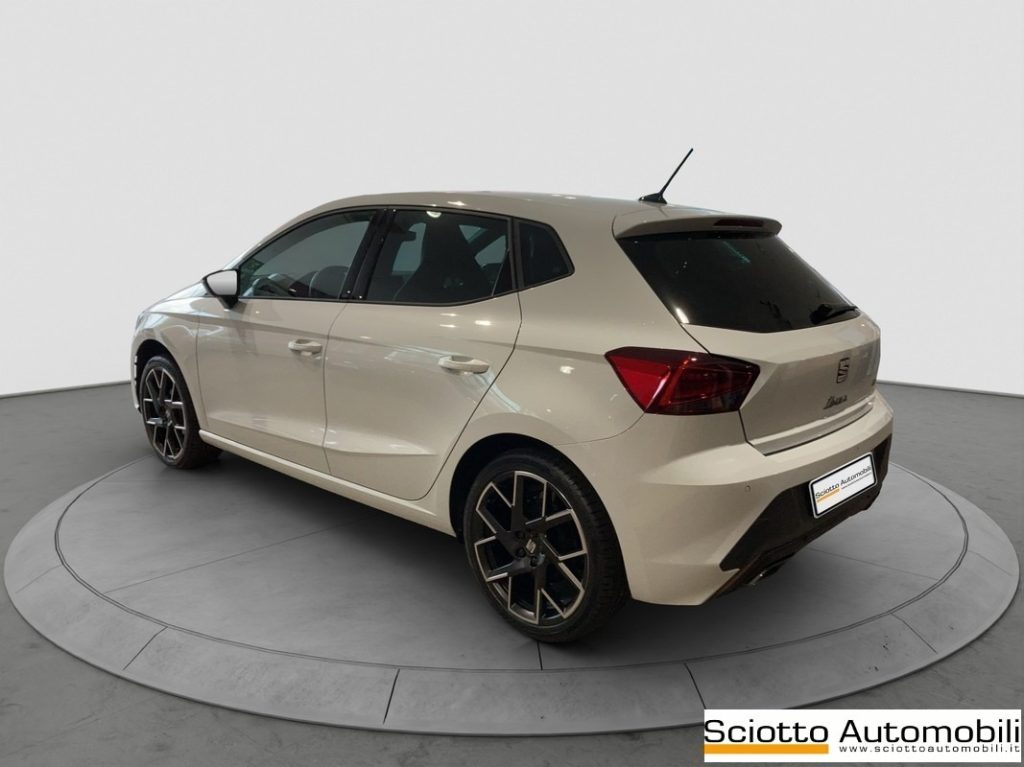 SEAT Ibiza 1.0 EcoTSI 95CV 5 porte FR - 4
